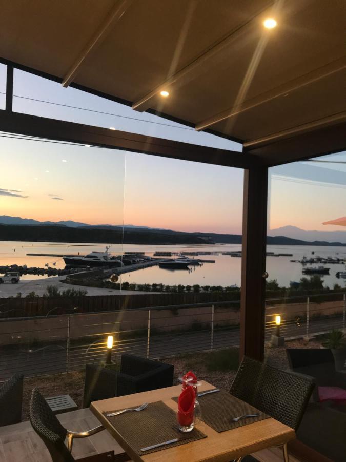 Hotel Du Golfe Бонифачо Экстерьер фото