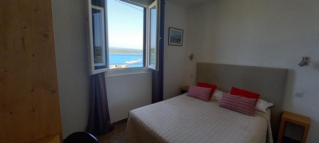 Hotel Du Golfe Бонифачо Экстерьер фото