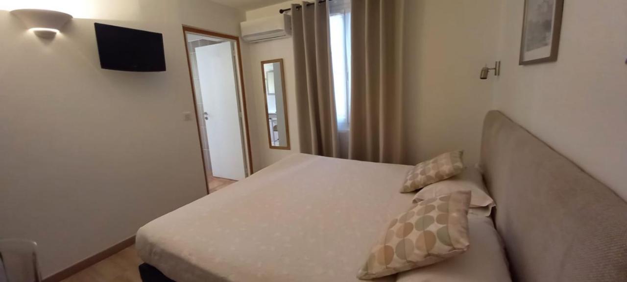 Hotel Du Golfe Бонифачо Экстерьер фото